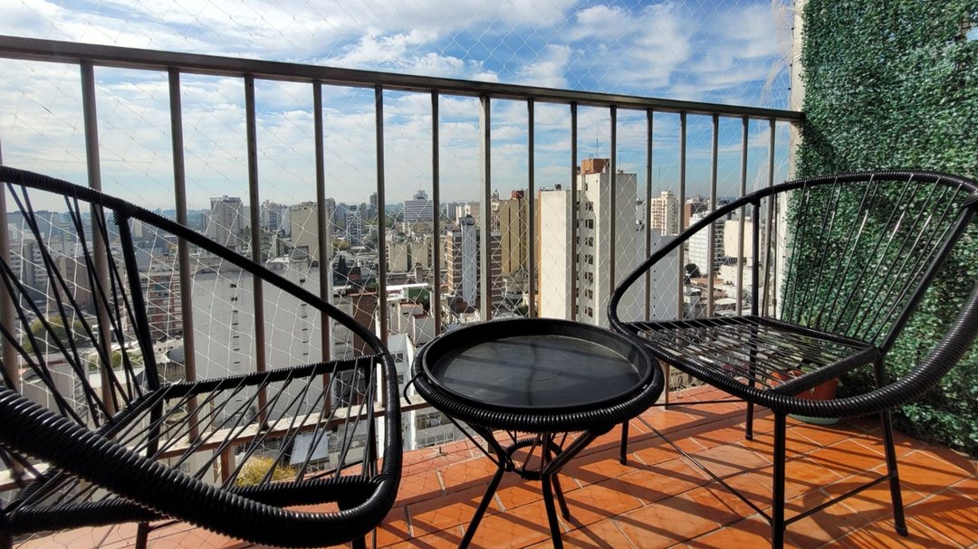VENTA 4 AMBIENTES C/BALCÓN PISO 14 QUILMES CENTRO