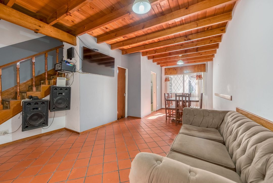 Venta Casa PH, 4 Amb, Hurlingham, Exc.ubicacion