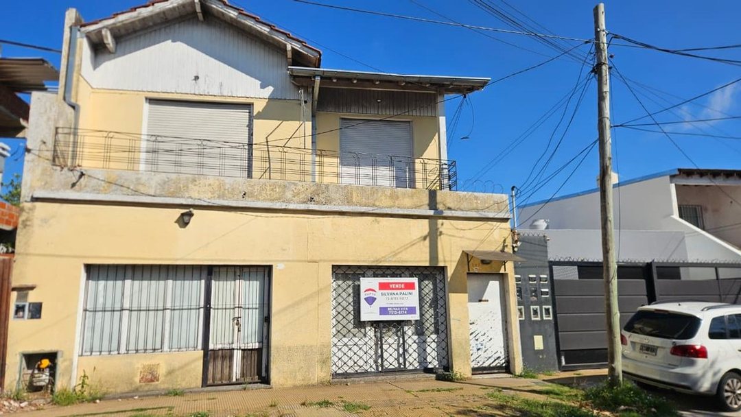 Venta casa multifamiliar con local Boulogne Pana