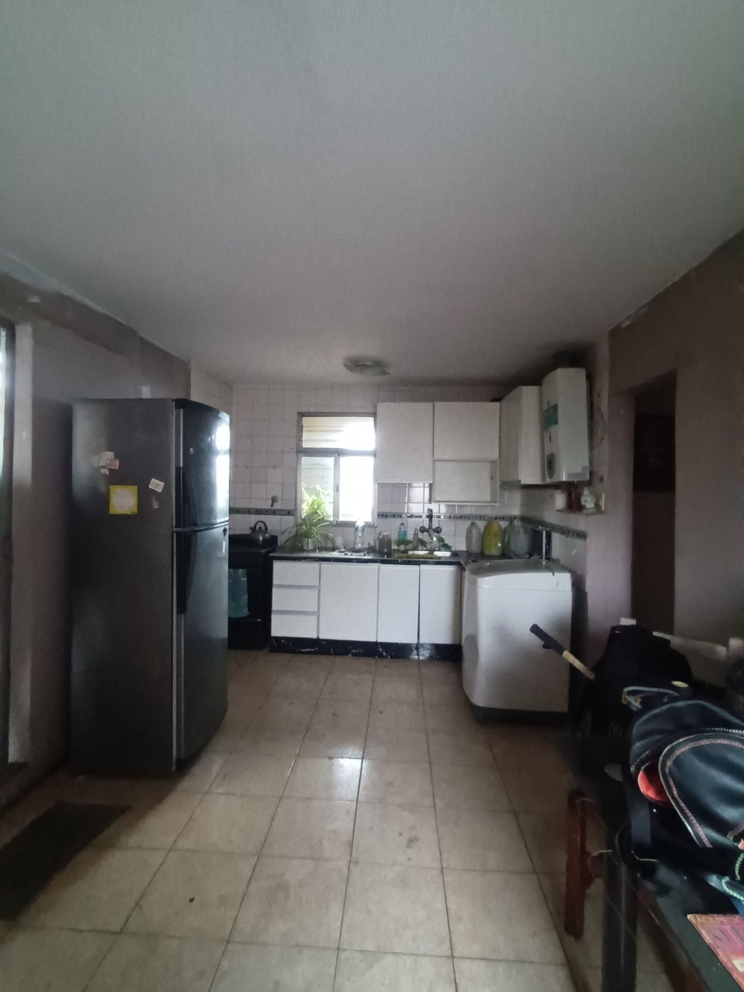 VENTA DEPARTAMENTO 6 AMBIENTES B°PIEDRABUENA
