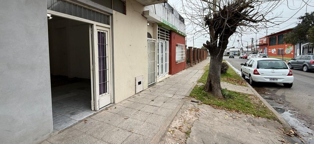 ALQUILER LOCAL COMERCIAL, MORON SUR