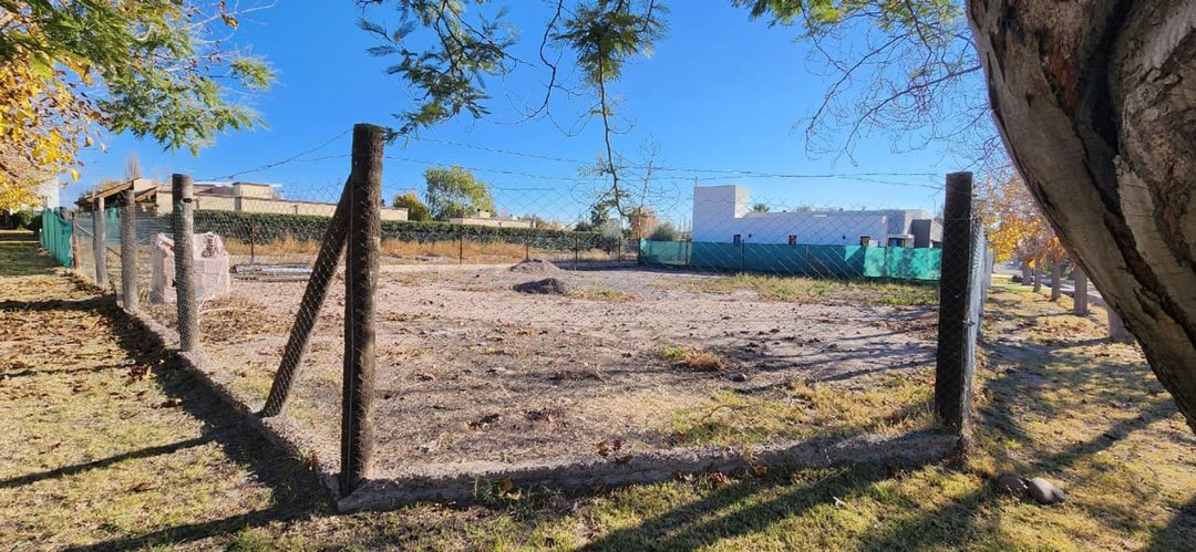En venta lote barrio privado Maipú