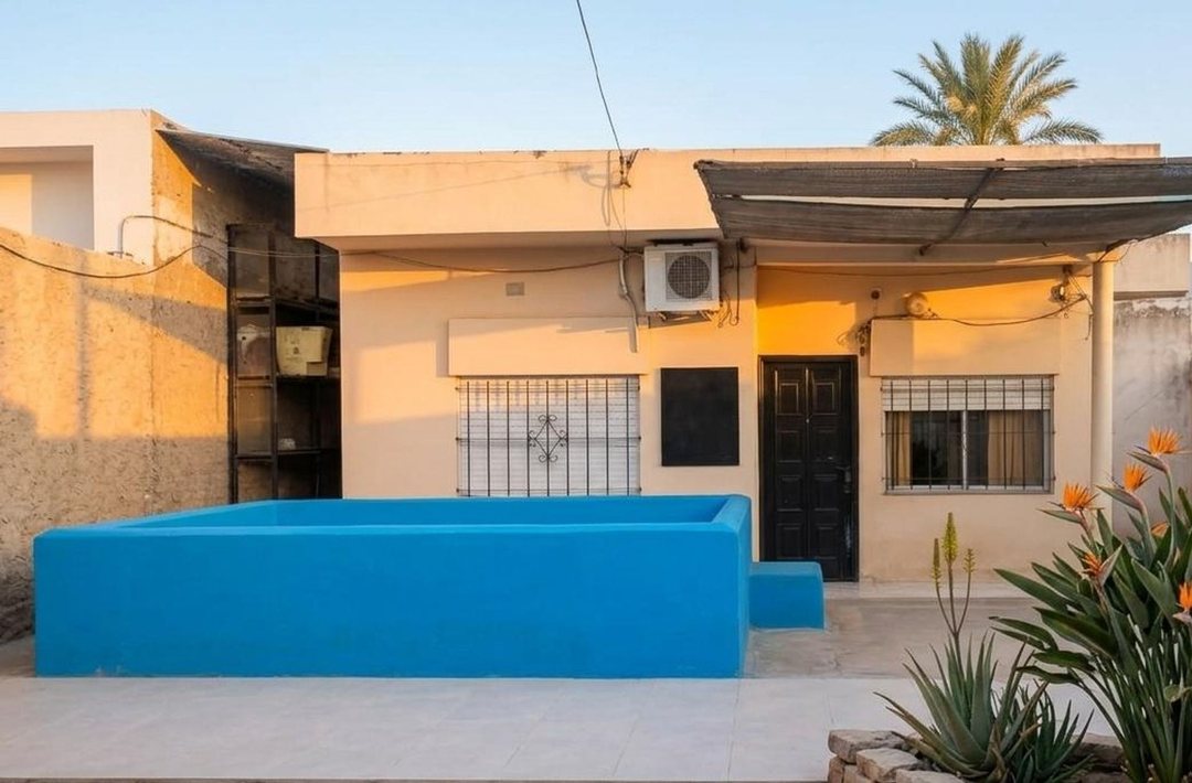 VENTA CASA DE 3 AMB. Y GALPON 2 PLANTAS (FINANCIA)
