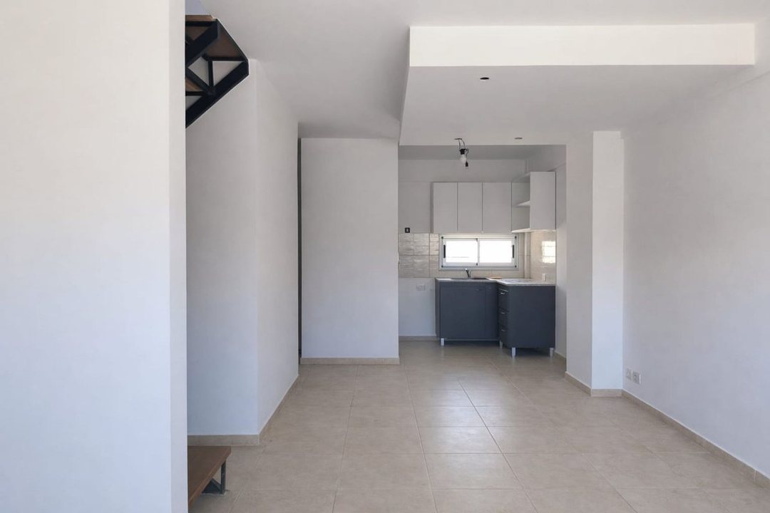 DUPLEX - PH EN VENTA EN BERAZATEGUI