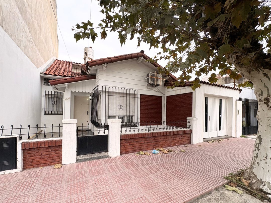 RESERVADA BNA Casa Multifamiliar Venta Caseros