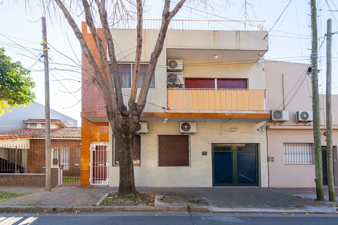 PH 3 AMBIENTES REFACCIONADO OLIVOS APTO CREDITO