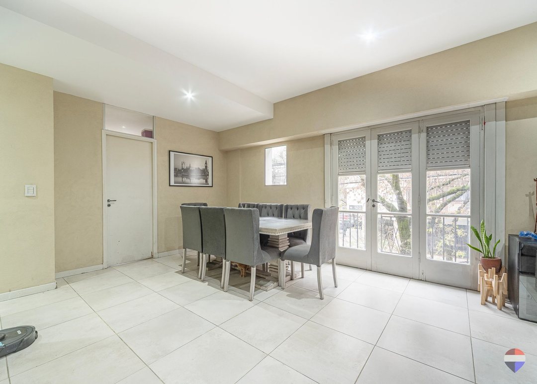 PH VENTA 4 AMBIENTES COGHLAN  CON GRAN TERRAZA