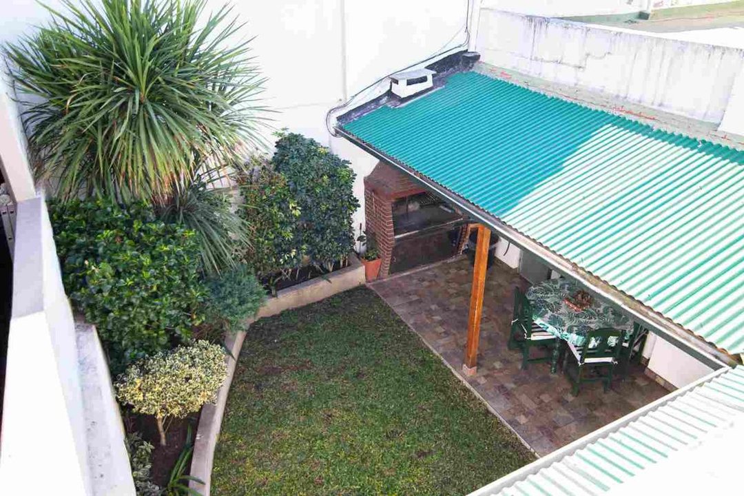 Venta casa con jardín y terraza V Pueyrredon!!
