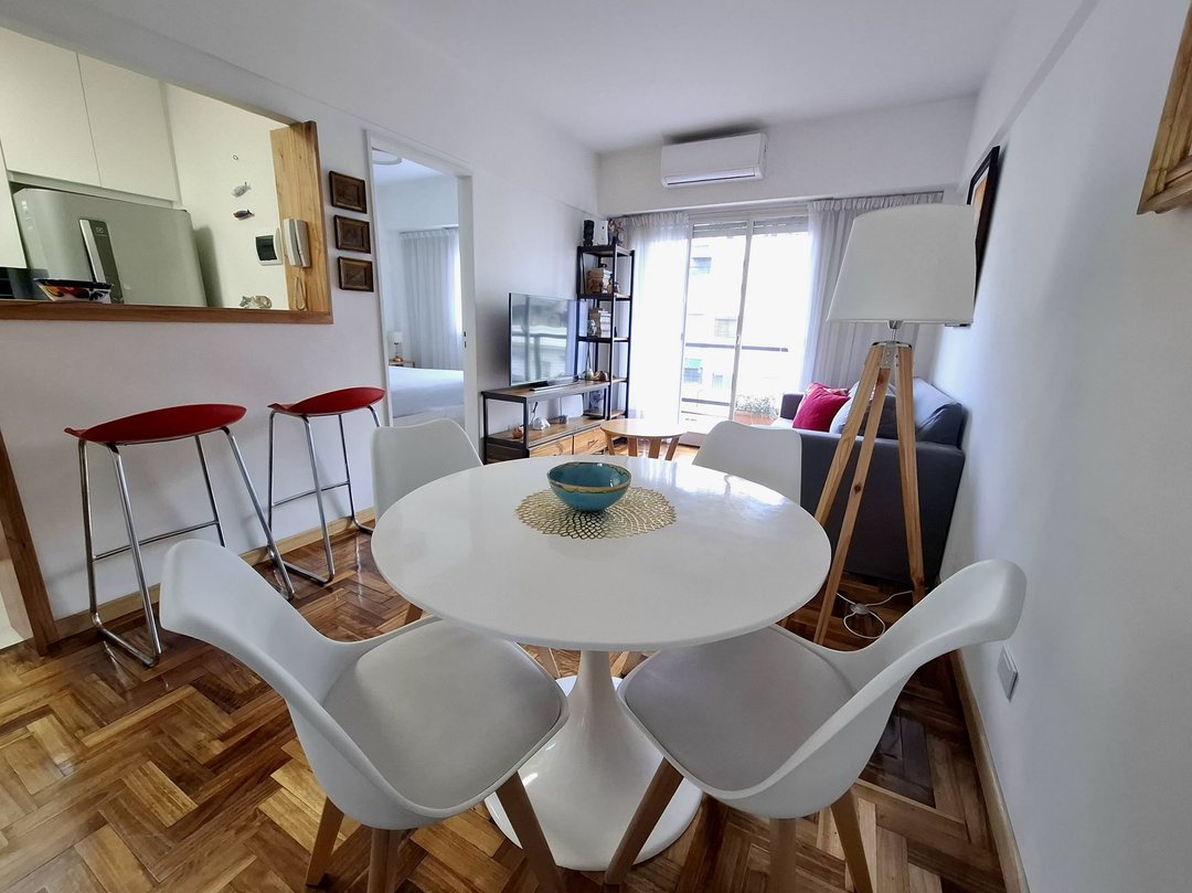 DEPARTAMENTO ALQUILER CABALLITO 2 AMBIENTES BALCON