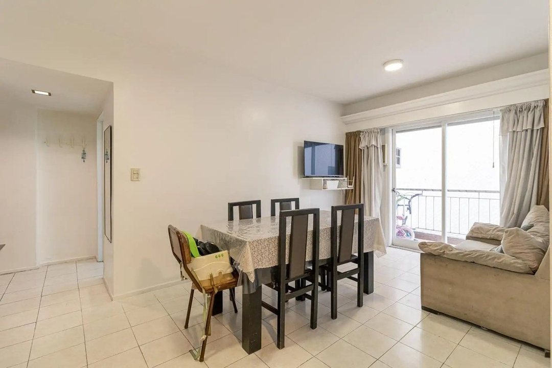 Venta Departamento 3 ambientes c balcón Balvanera
