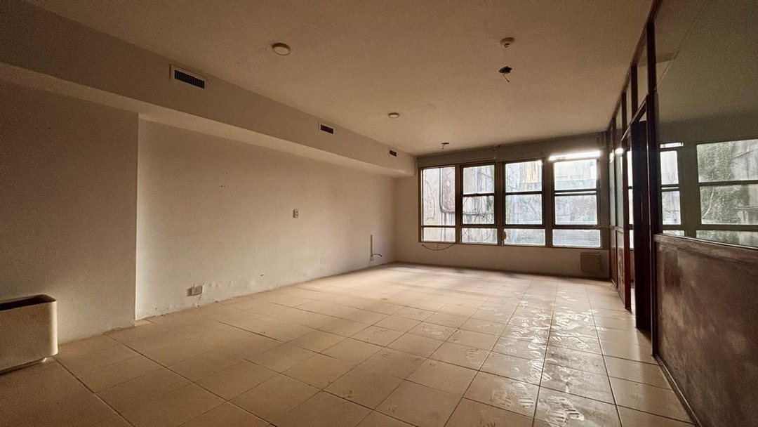 Venta oficina San Nicolas 100 m2