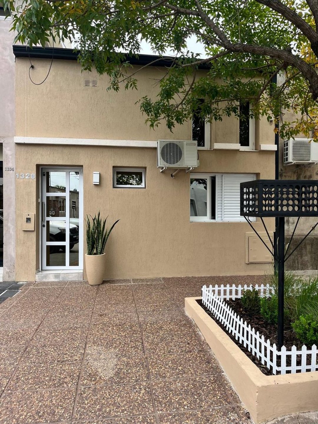VENTA CASA EN PH -ZONA CÉNTRICA