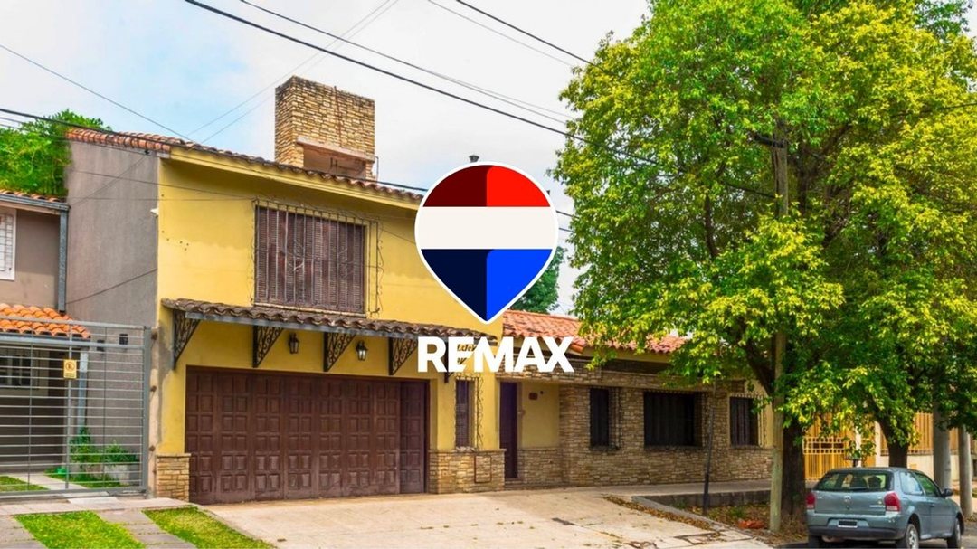 CASA VENTA 5 DORM TRES CERRITOS PRIMER ROTONDA