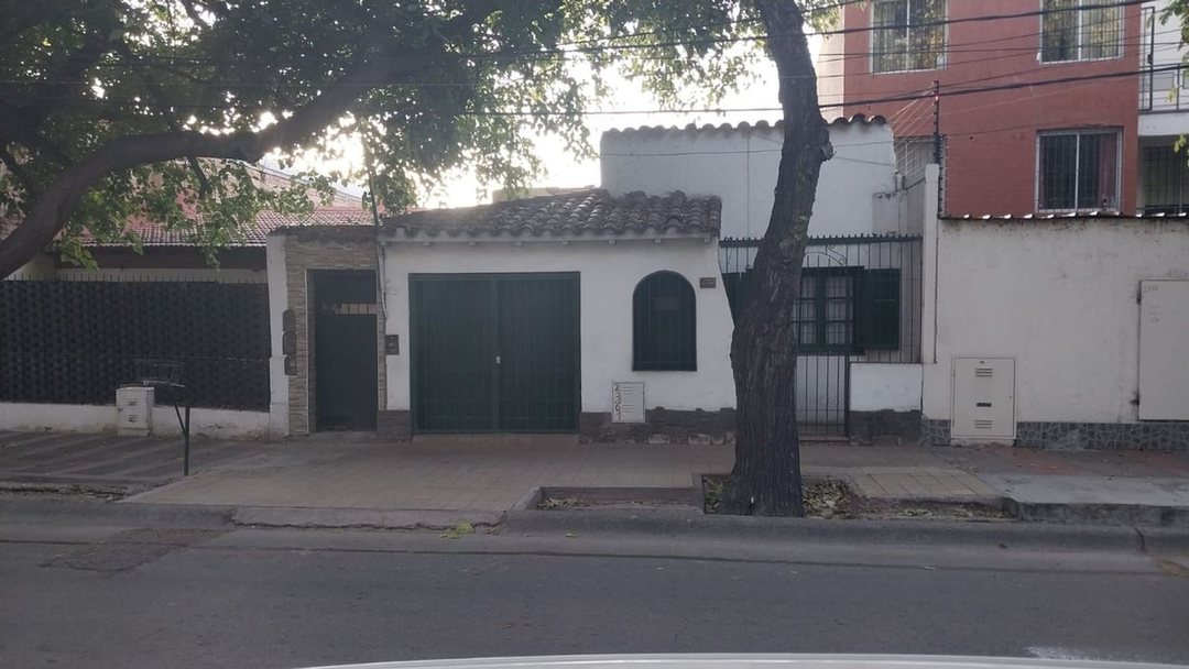IDEAL INVERSIÓN, CASA PARA RECICLAR- DEMOLER