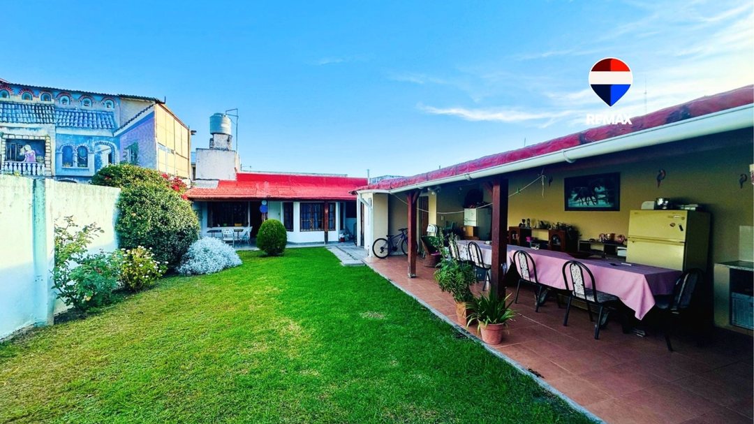CASA EN VENTA FERROVIARIO POSIBILIDAD DE PERMUTA