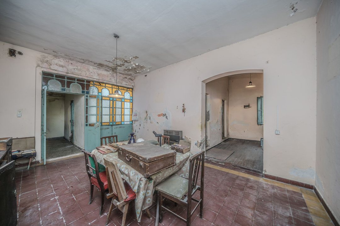 VENTA CASA A RECICLAR LOTE 525 MTS ITUZAINGO