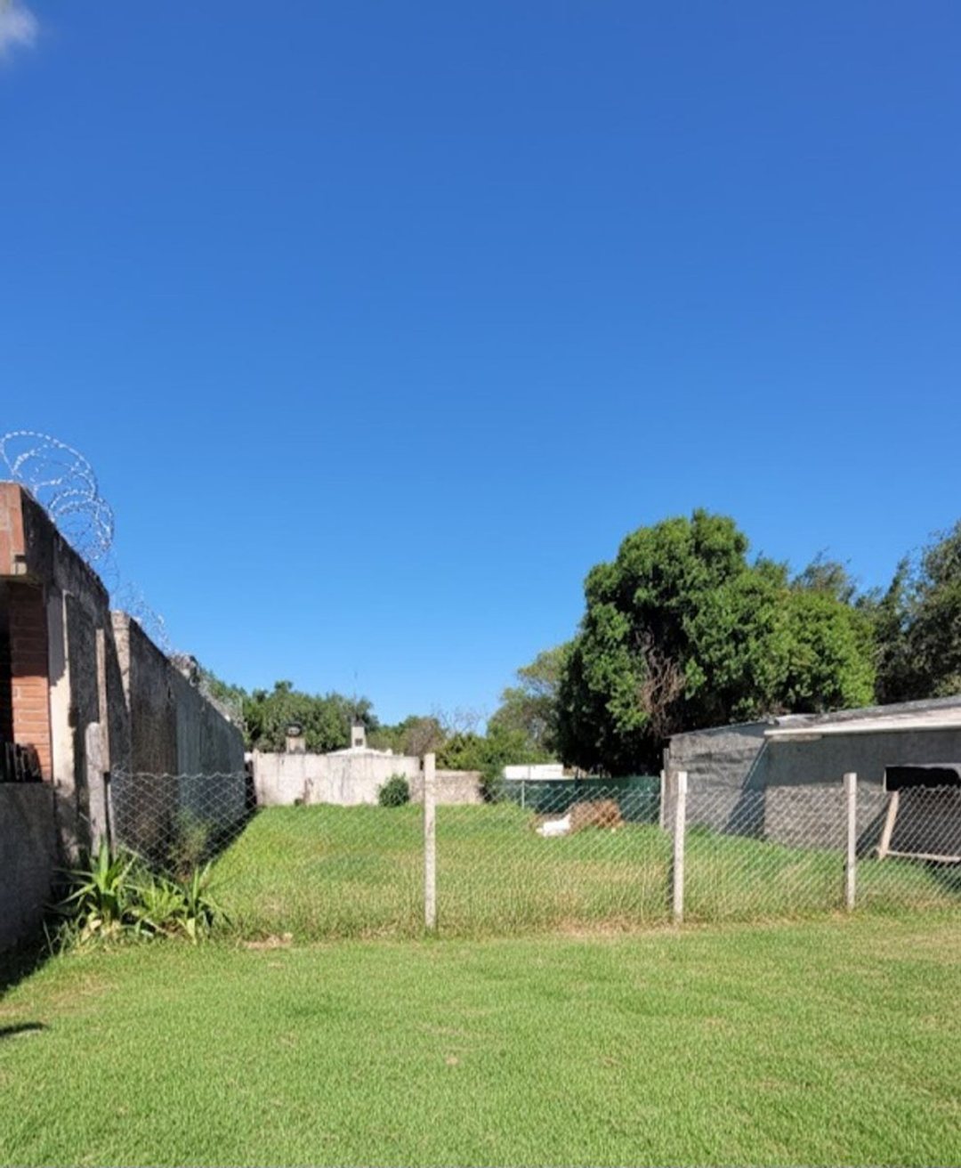 VENTA TERRENO A MTS AV. JAPON CON ESCRITURA