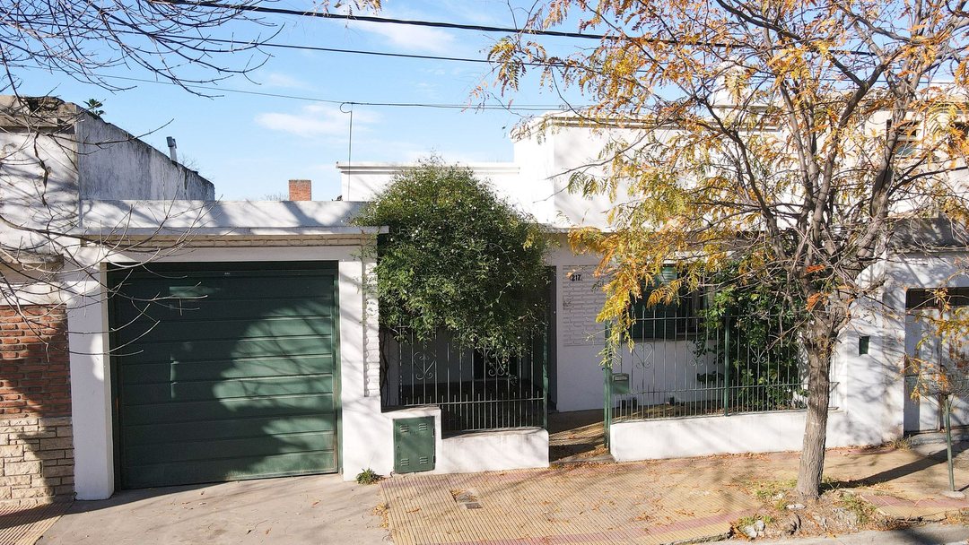 Venta Casa sobre Machado - TANDIL