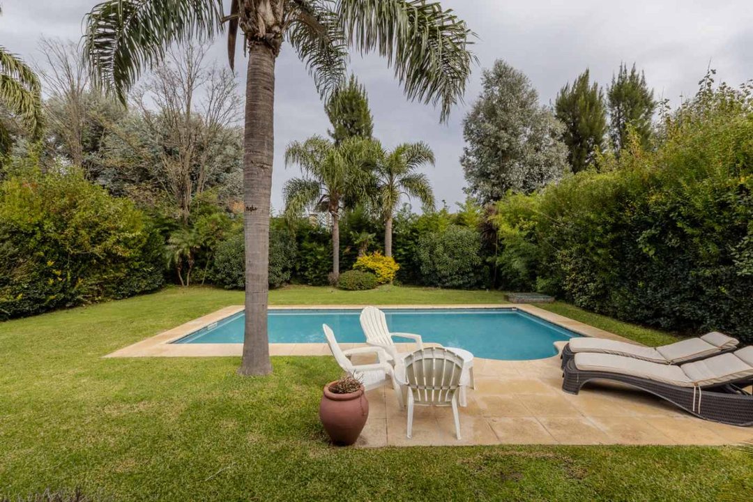 CASA VENTA 5 AMBIENTES LA DELFINA PILAR