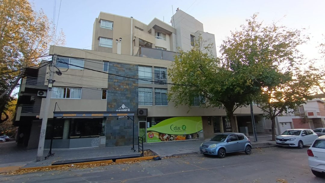 VENTA DEPARTAMENTO en Beltrán y Biritos Godoy Cruz