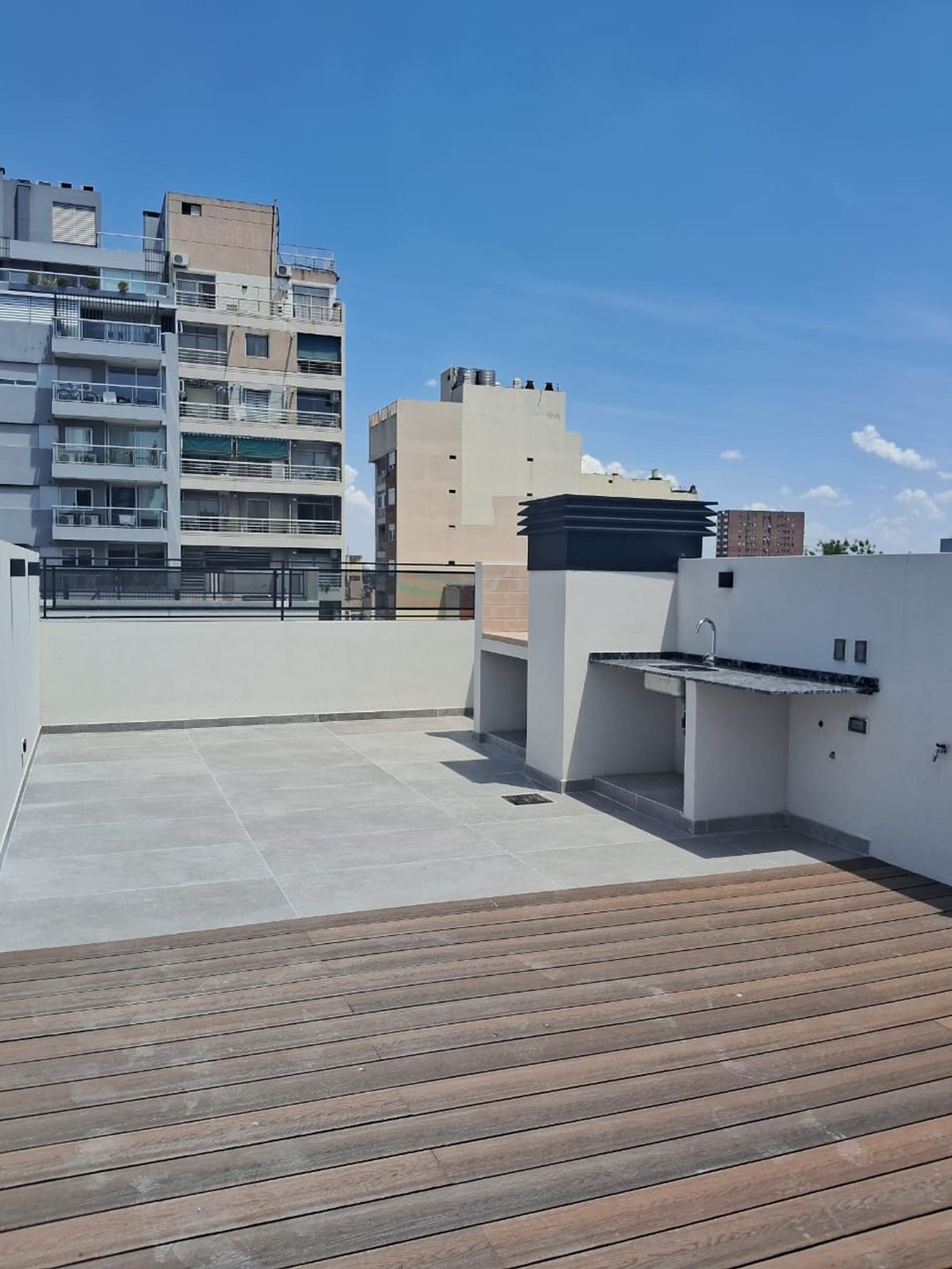 Departamento 3 ambientes con terraza propia