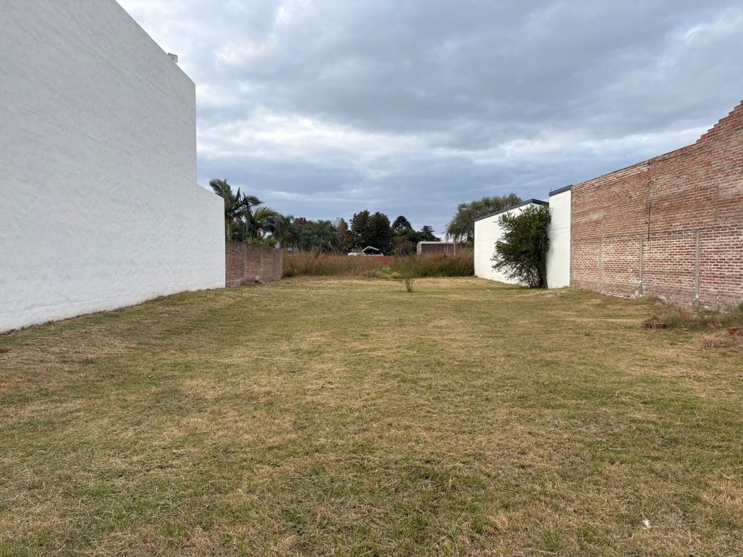 VENTA DE TERRENO ZONA PARQUE ESPERANZA