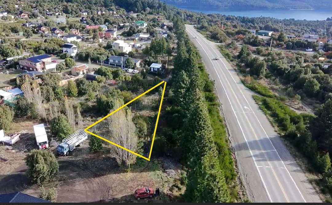 Lote Comercial en Venta Sobre Ruta 40, Sur