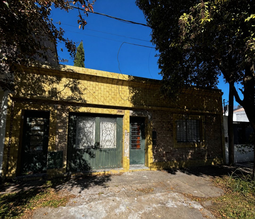 Venta terreno para construir o casa a reciclar