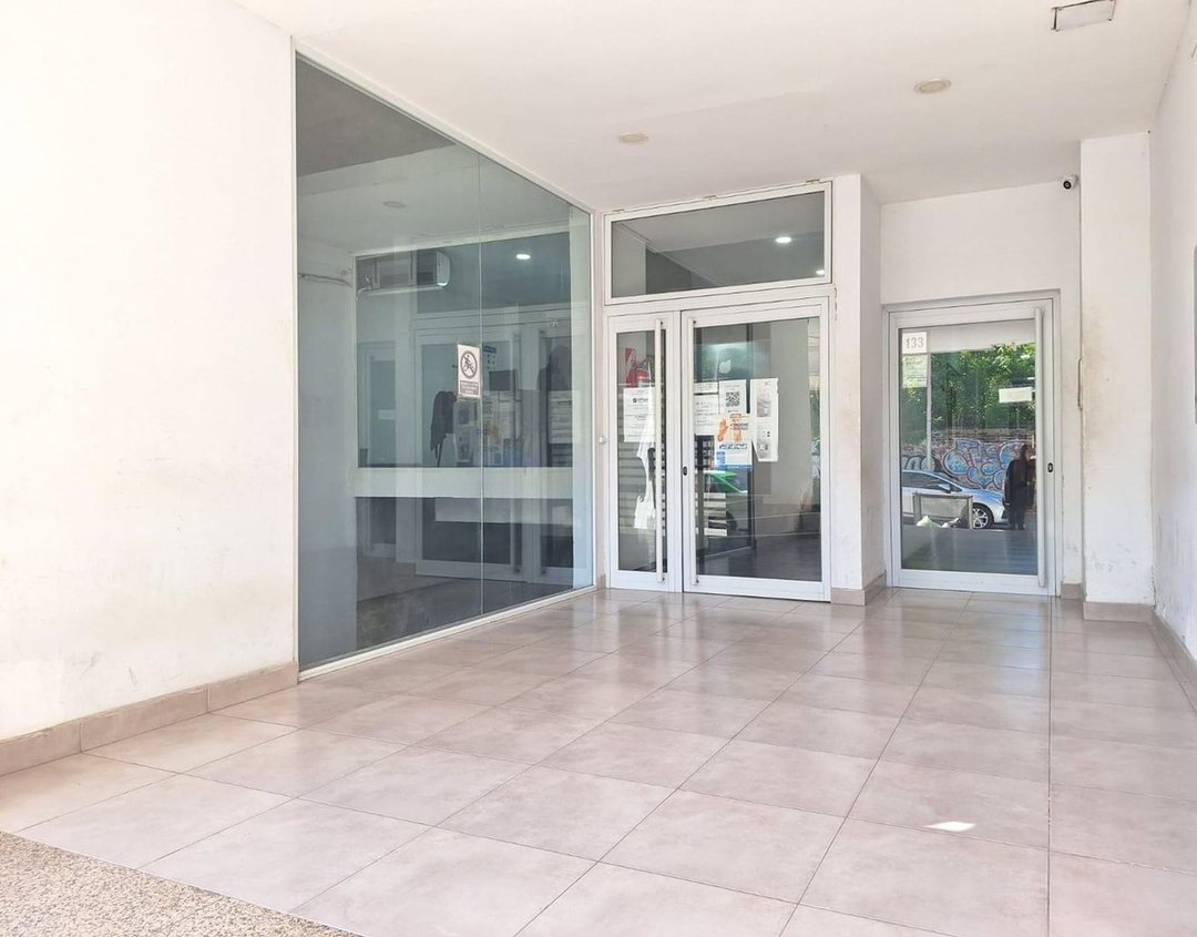 LOCAL EN VENTA SOBRE MENDOZA CASI 24 DE SEPTIEMBRE