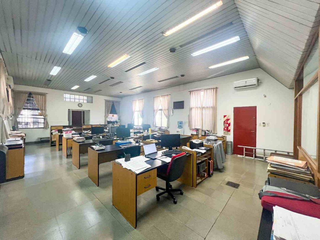 LOCAL EN VENTA ZONA COMERCIAL LOMAS DE ZAMORA