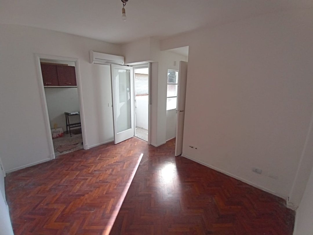DEPARTAMENTO 2 AMBIENTES EN VENTA - ALMAGRO