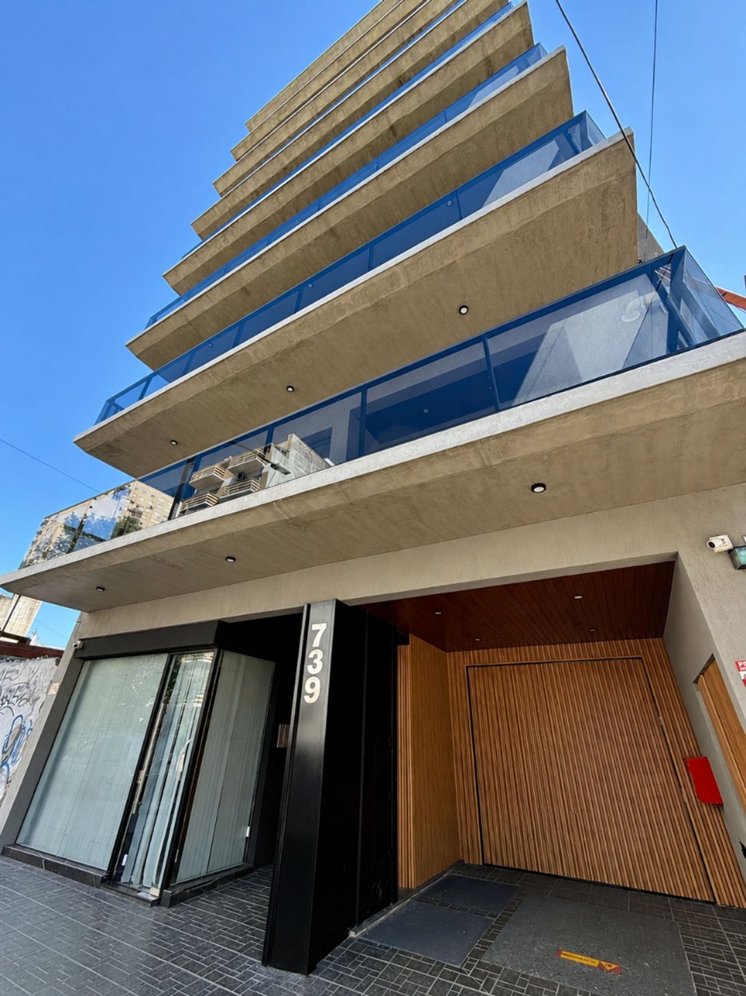 DEPTO 3 AMB EN VENTA EN MATADEROS BALCON AL FRENTE