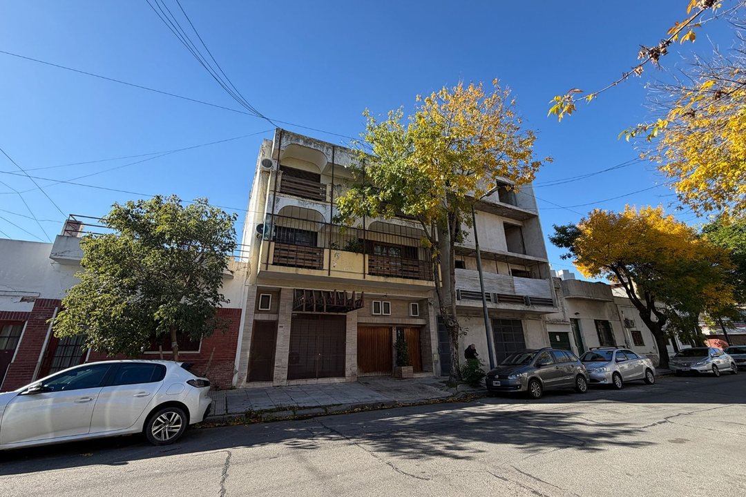 OPORTUNIDAD PH 4 AMB BALCON + PATIO CON PARRILLA