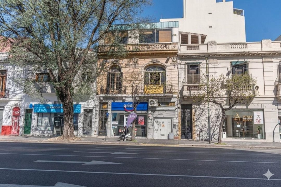 VENTA LOCAL COMERCIAL  AV. GAONA  CABALLITO