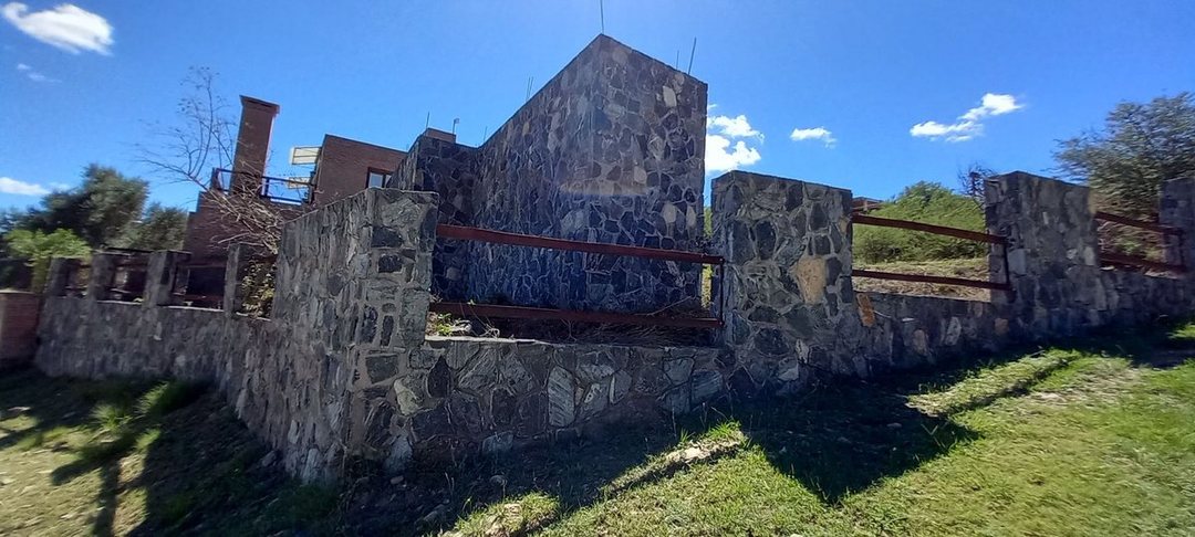 VENTA LOTE VISTAS Y MEJORAS TALA HUASI - CORDOBA