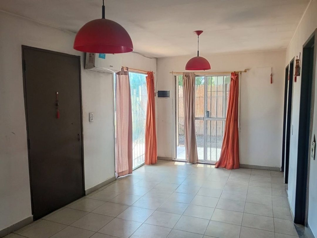 CASA EN VENTA EN JOCOLÍ, LAVALLE SOBRE RUTA 40
