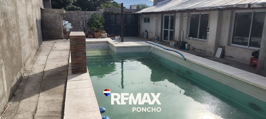 SE VENDE CASA 6AMB +PILETA SANTA ROSA VALLE VIEJO