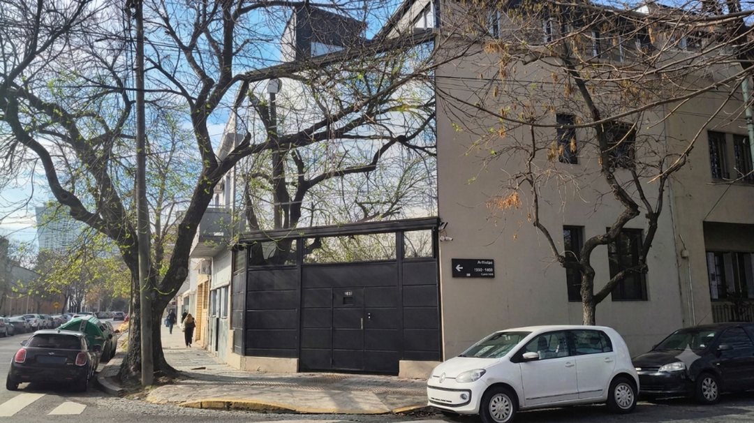 VENTA CASA 3 PISOS C/ASCENSOR BELGRANO CHICO.