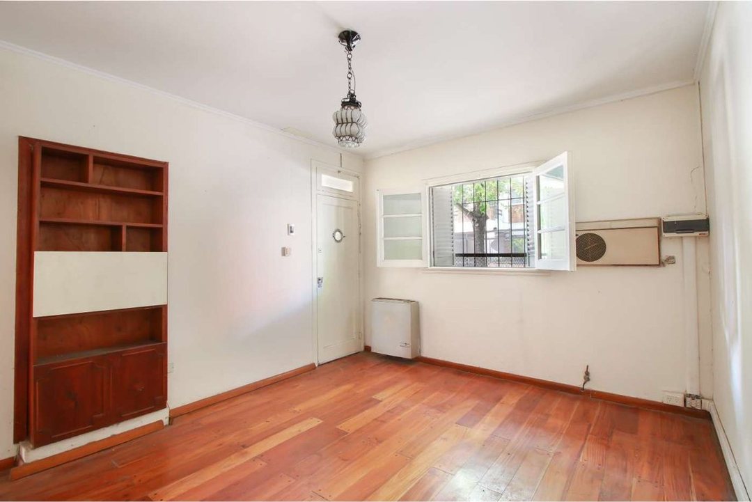 VENTA FLORES CASA LOTE PROPIO 4 AMB PATIO TERRAZA