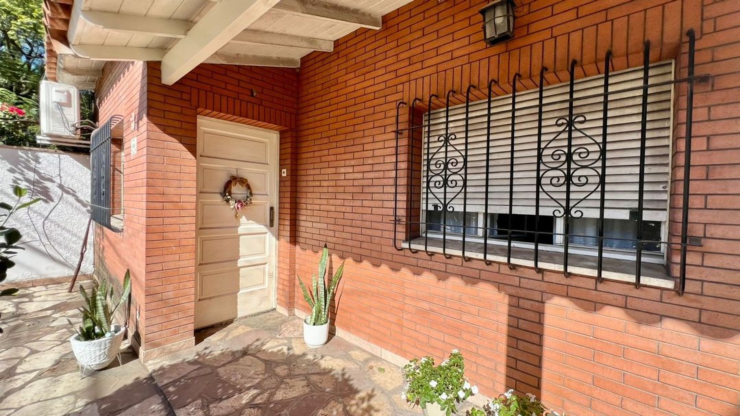 CASA 6 AMBIENTES CON JARDIN LOTE 500m2 TORCUATO