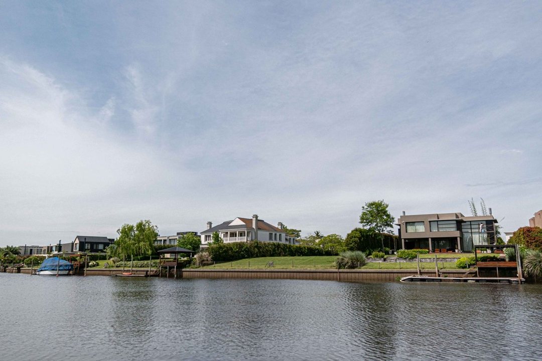 VENTA LOTE TIGRE ALBANUEVA AL RIO NOROESTE 1315MTS