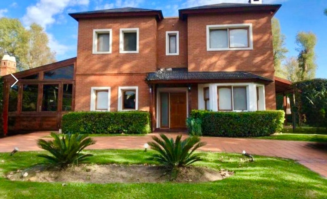 VENTA CASA 4 AMB PISCINA CAMPOS DE ALVAREZ