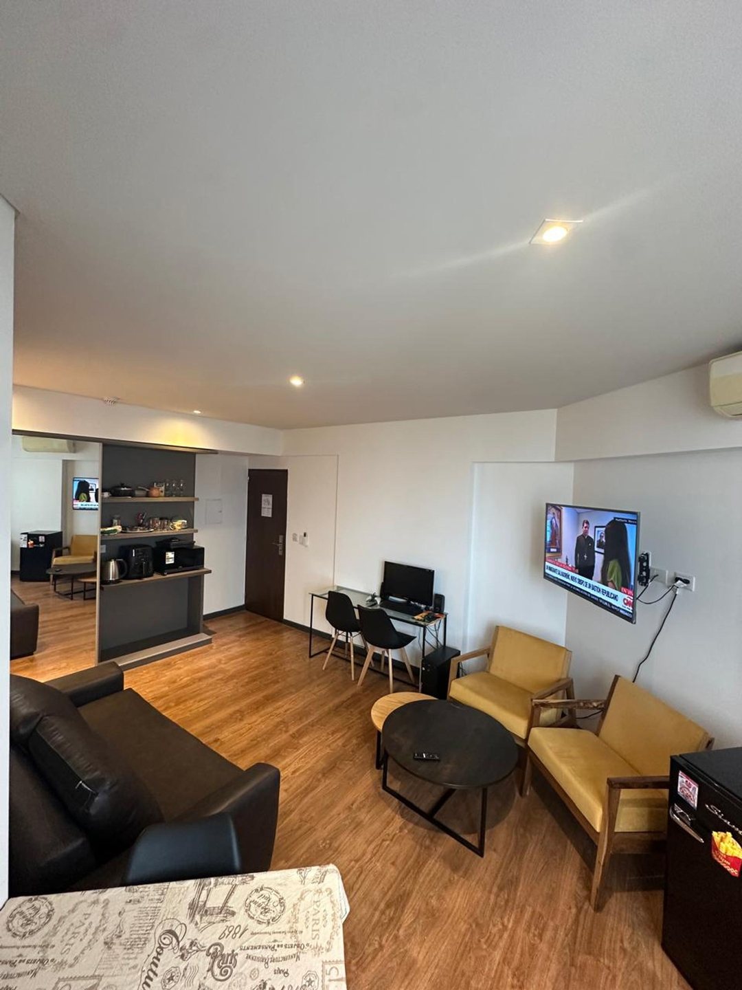 VENTA UN DORMITORIO AMUEBLADO - ALBERDI