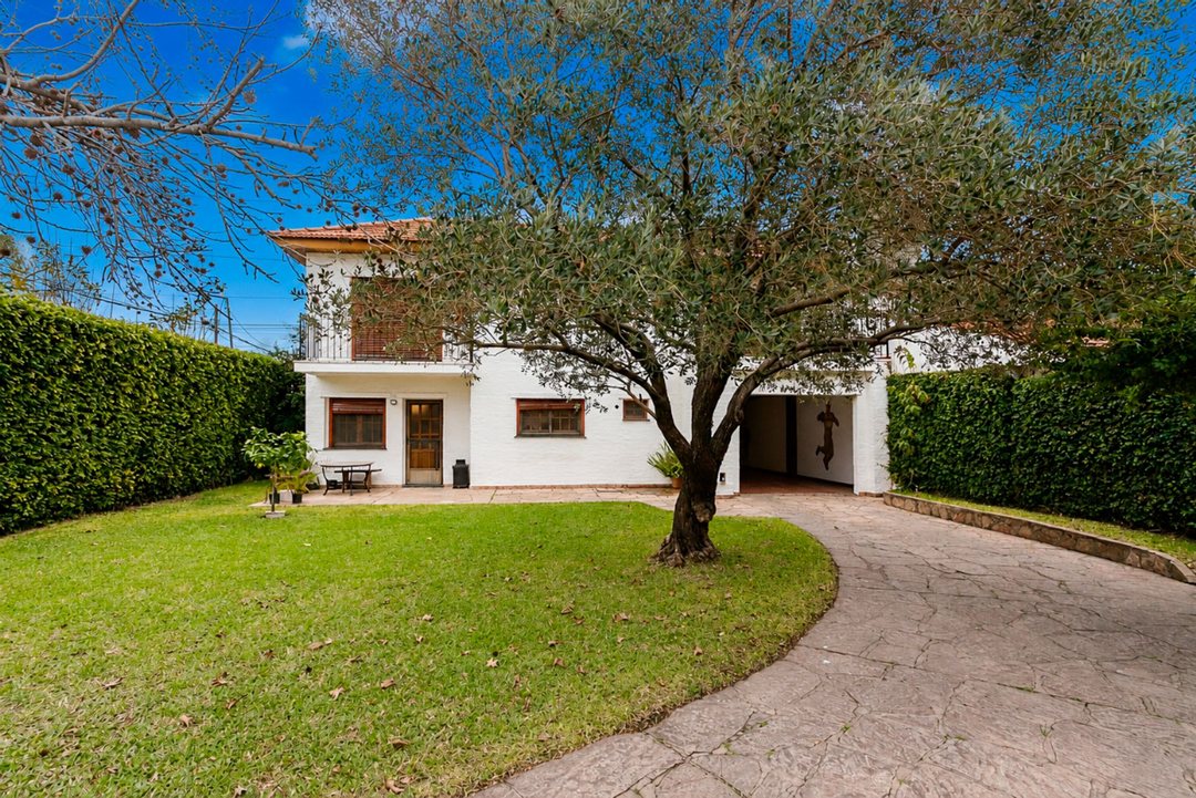CASA 6 AMB PARQUE-PARRILLA-GARAGE APTO CRED