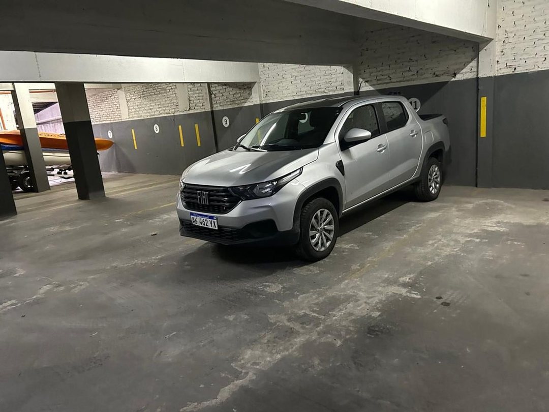 COCHERA CUBIERTA EN VENTA LA PLATA