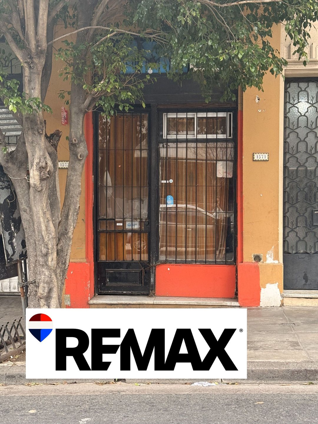 VENTA LOCAL 28 M2 C/ENTREPISO PARQUE PATRICIOS