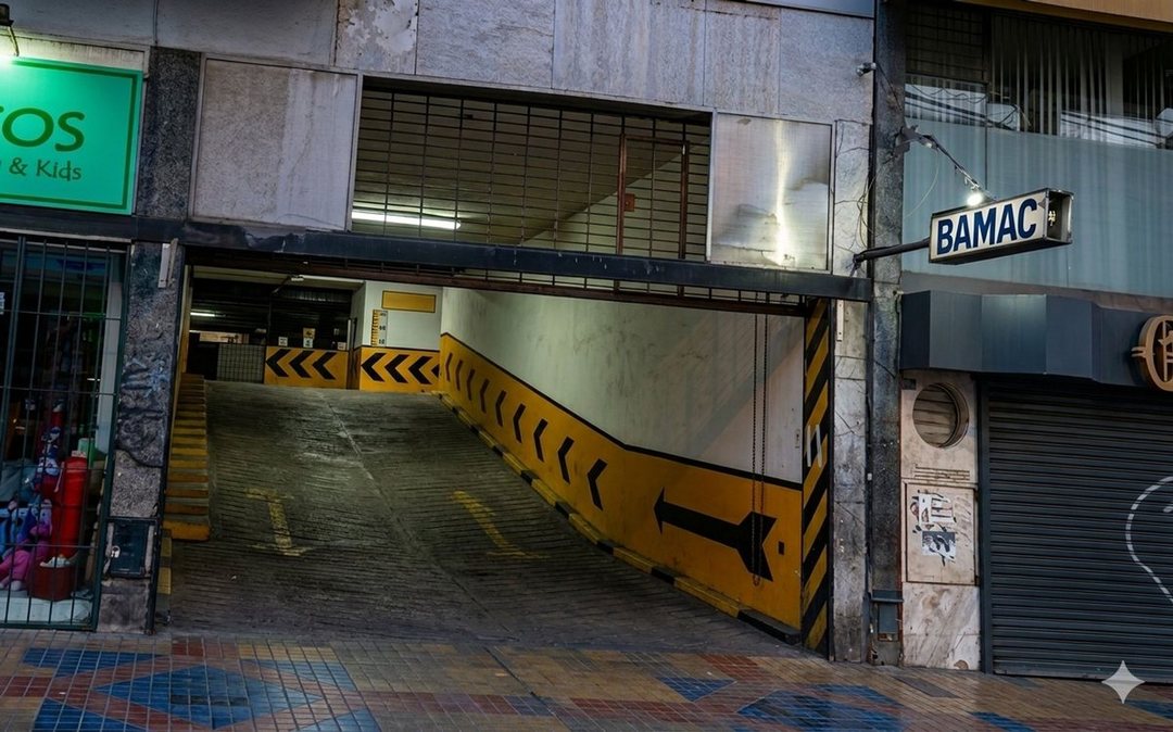 Cochera en Venta en el Centro de Mendoza