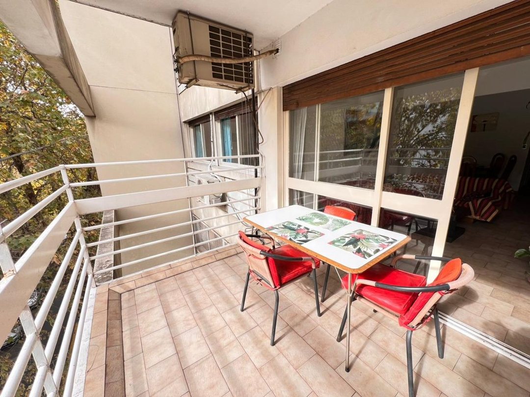 VENTA DEPTO 3 AMB EN FLORES CON BALCON TERRAZA