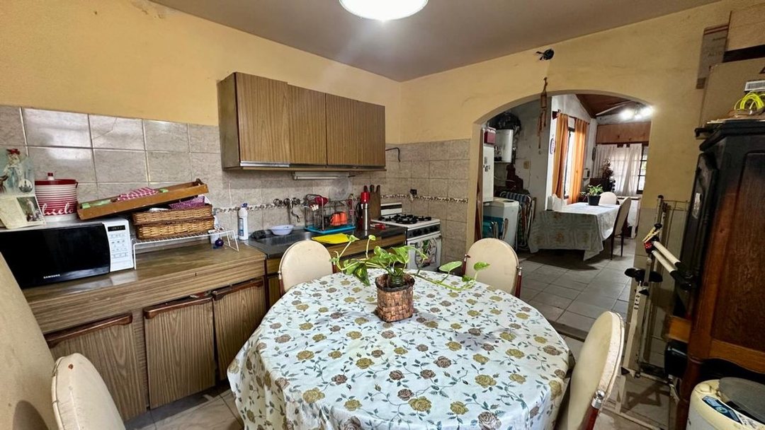 VENTA CASA 3 AMB ITUZAINGO EXCLENTE UBICACION