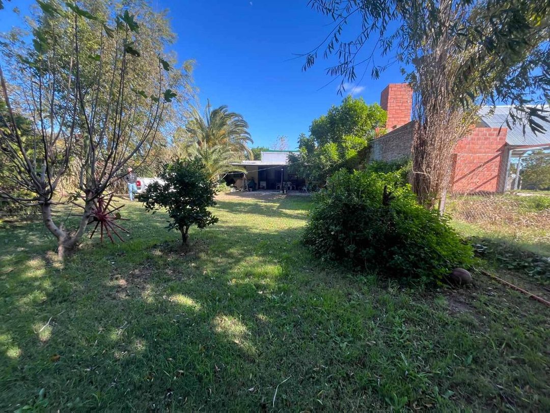 VENTA/CASA EN SUSANA/2 DORMITORIOS/AMPLIO TERRENO